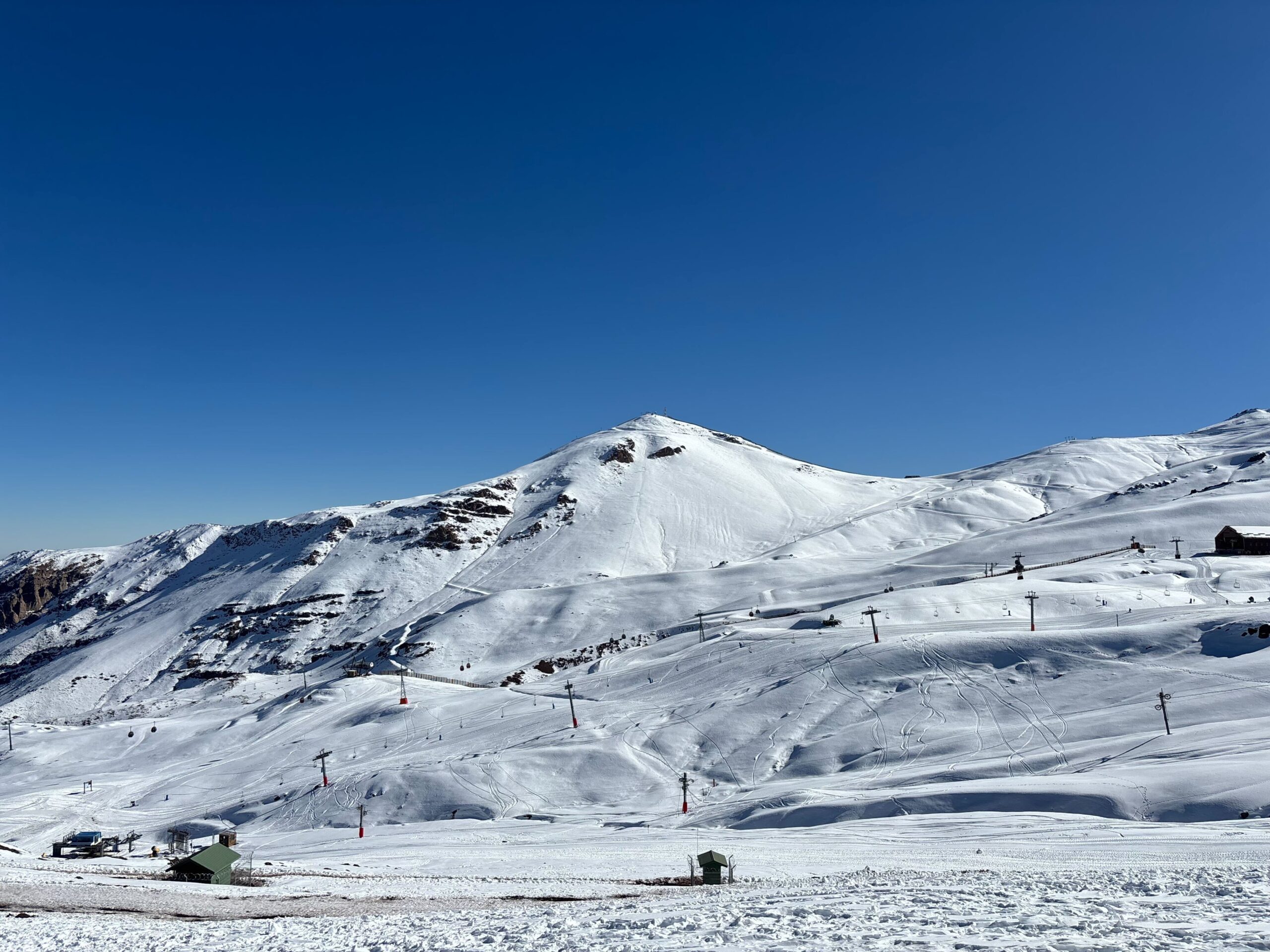 https://denomades.imgix.net/destinos/santiago/60/tour-panoramico-farellones-y-valle-nevado-id60-mbqmdffyt1chl1uxqr.jpg