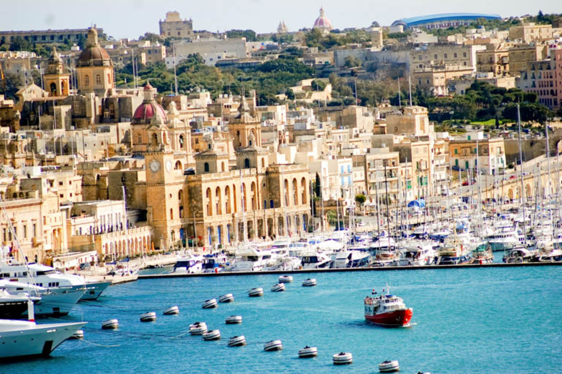Malta, Sardenha ou Sicília em 2026: qual destino de verão vale mais a pena, quanto custa de verdade e como escolher sem gastar errado